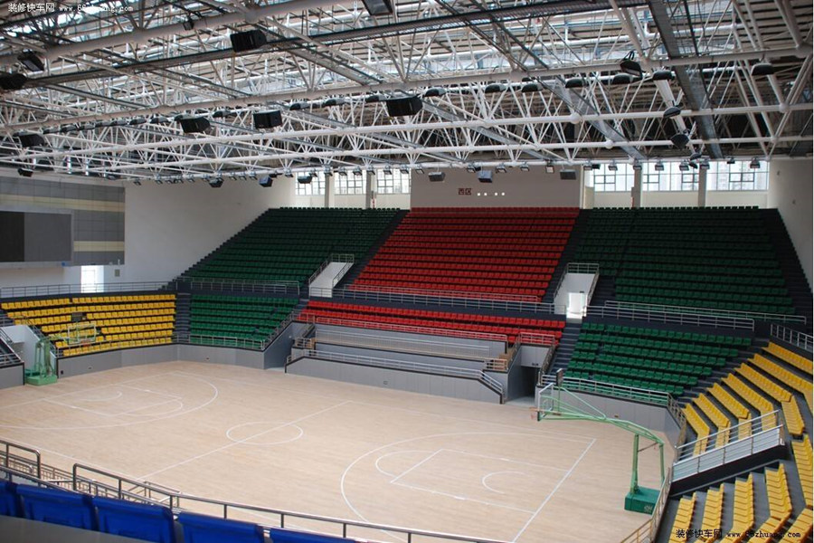 辉县羽毛球场网架工程